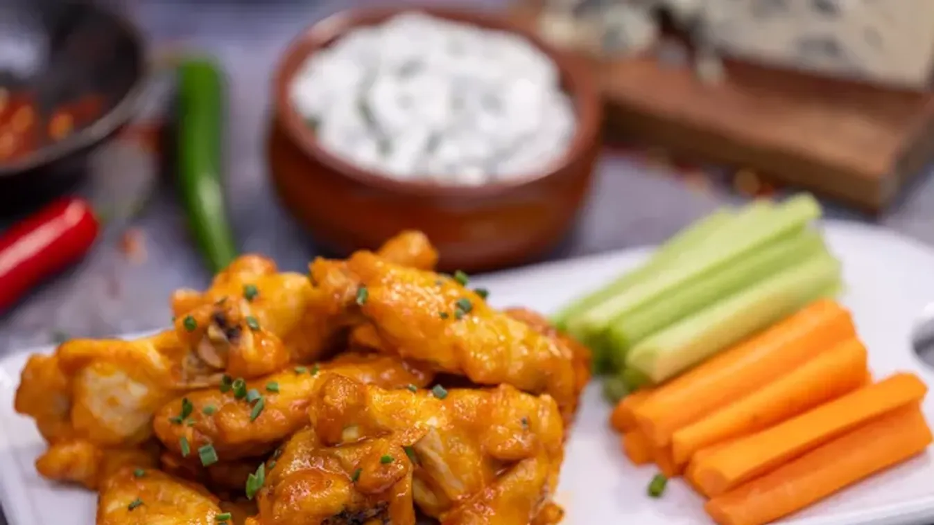 Buffalo csirkeszárny air fryerben recept