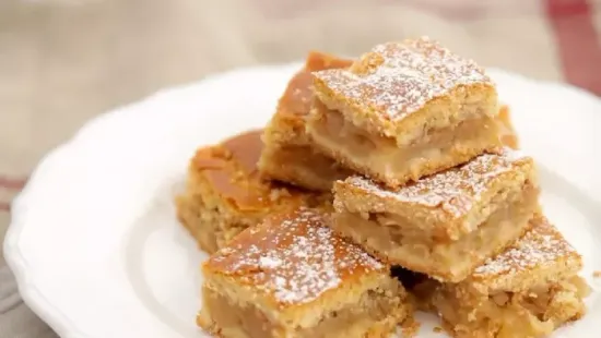 Vaj helyett ezt tedd az almás pitébe, sokkal omlósabb lesz így a tészta