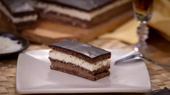 Mennyei ez a pudingos süti, egyszerre kakaós és kókuszos