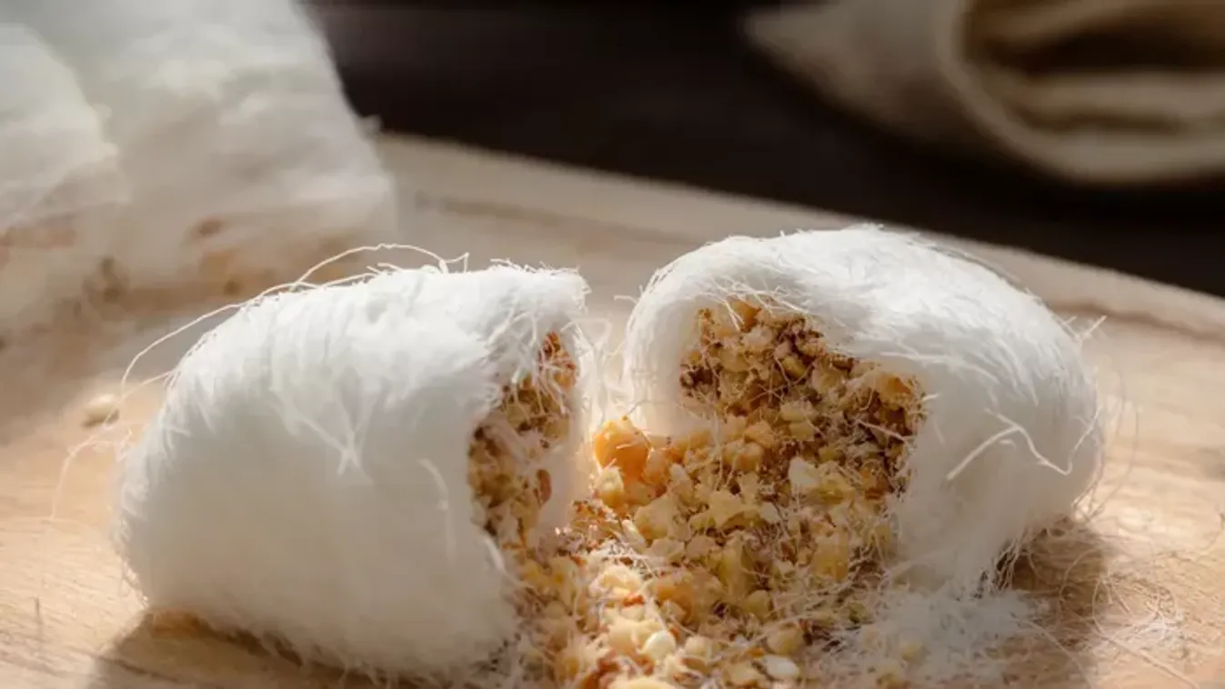 Sárkányszakállcukor: egy különleges édesség, aminek elkészítése igazi művészet