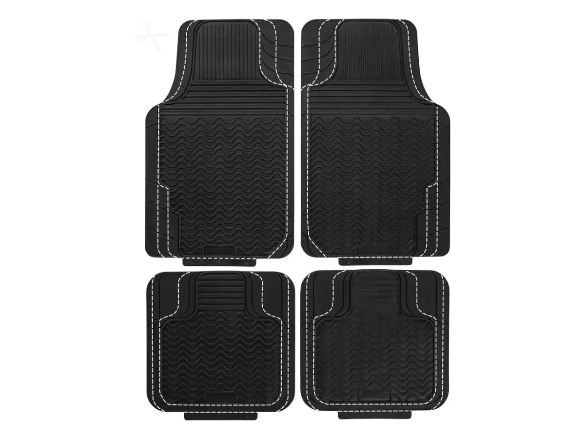 Az Ultimate Speed® autószőnyegszett megvédi az autó padlóját a szennyeződésektől