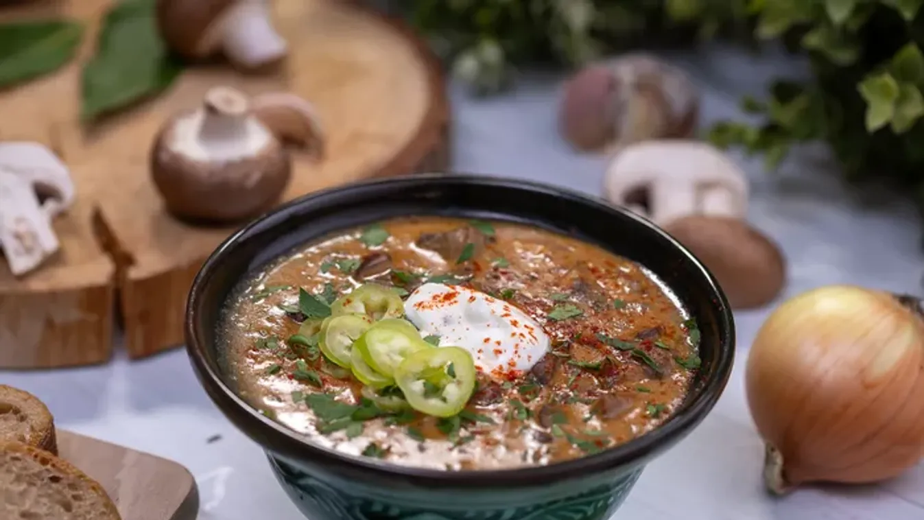 A tejfölös gombaleves sosem volt még ennyire finom, egy egyszerű lépés a titka