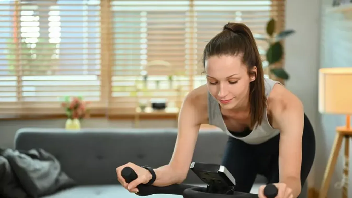 Eláruljuk: ennyit kell biciklizned, hogy beinduljon a fogyás!