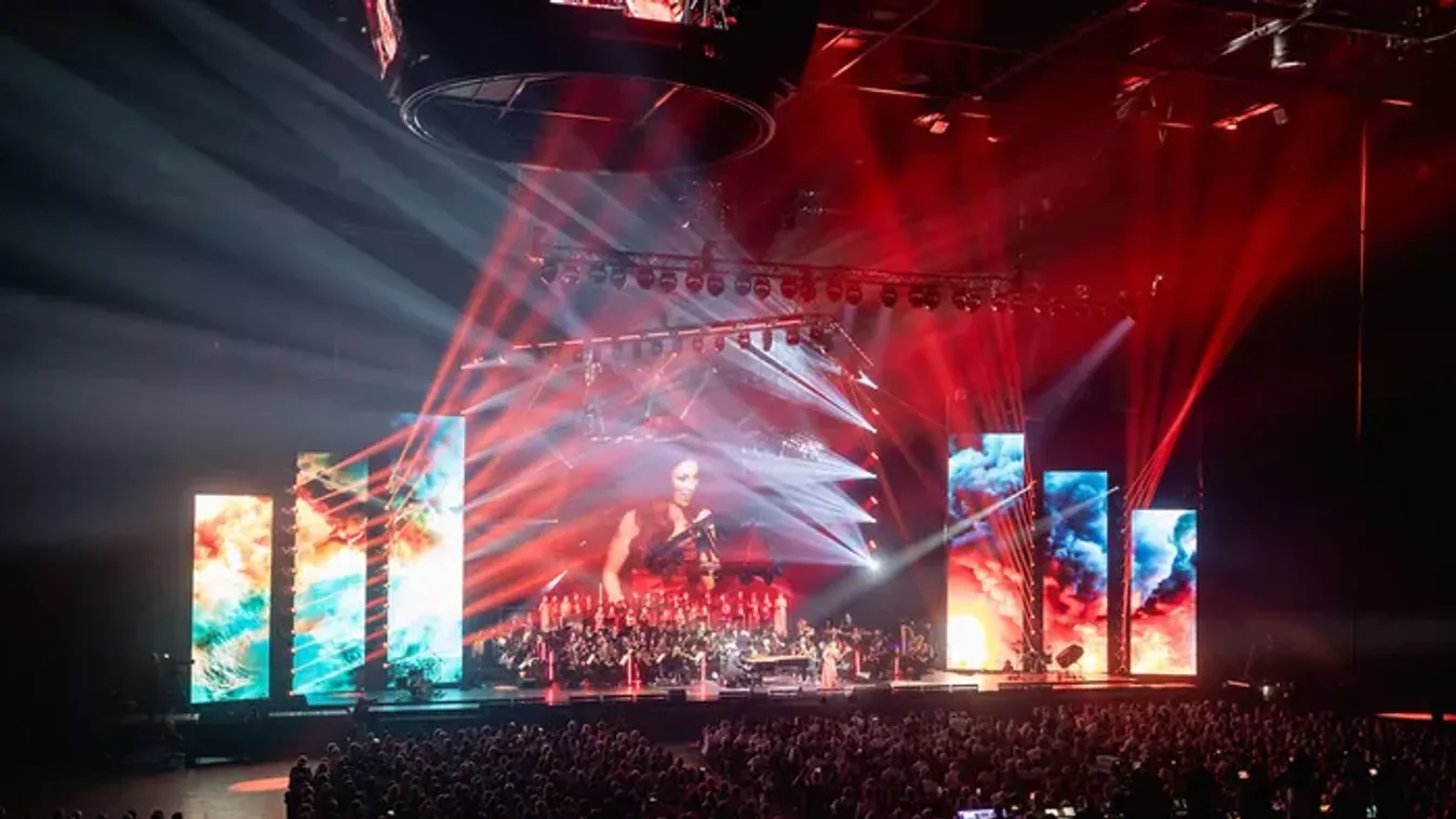 Klasszikus és könnyűzenei művek egyedi átirataival ünnepelt a jubileumi MVM ZENERGIA a Sportarénában