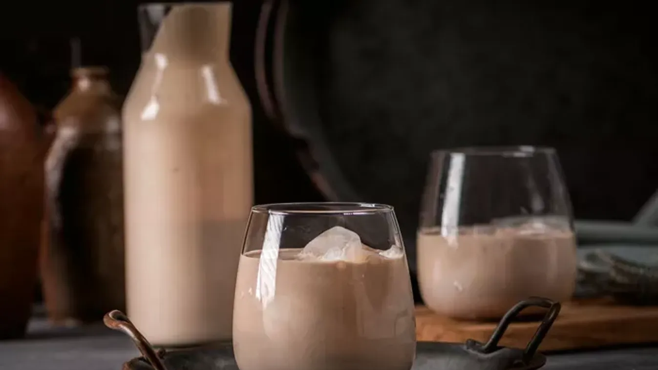 Meddig áll el a csokoládélikőr? Honnan tudhatod, ha ideje kidobni?