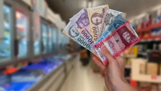 Sajtok, gyümölcsök, bébiételek: 16 újabb termék lesz árréscsökkentett - íme a teljes lista!