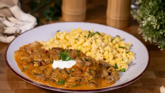 Szaftos hús a legjavából: így készül a bakonyi sertésszelet, a laktató ebéd