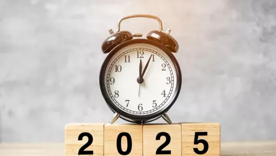 Óraátállítás 2025: ezen a napon állunk át a téli időszámításra