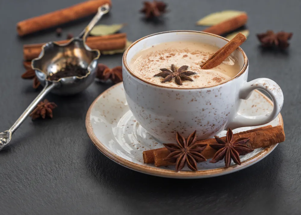 A fűszeres chai latte kihagyhatlan kávékülönlegesség ősszel