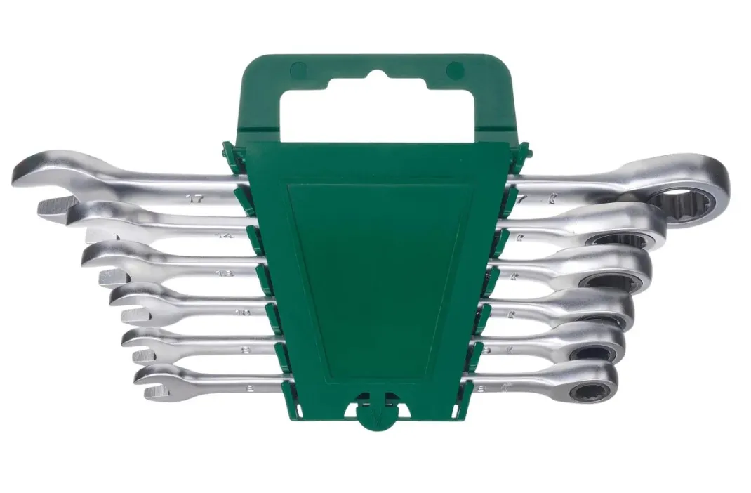 A Lidlben kapható Parkside racsnis csillag- villáskulcskészlet segít a mindennapokban