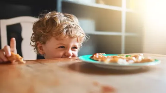 Termékvisszahívás: ólom oldódhat ki a gyerekeknek szánt termékből