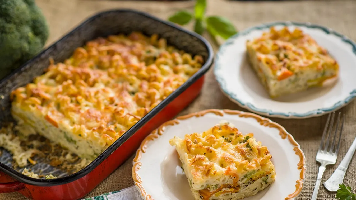 Krémsajtos rakott tészta &nbsp;