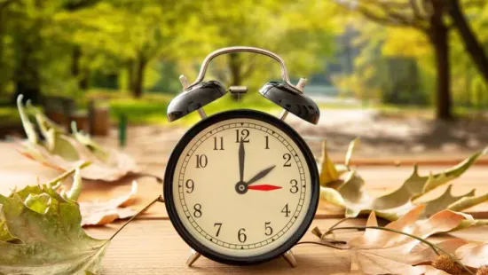 Óraátállítás 2025: még soha nem kezdődött ilyen korán a téli időszámítás