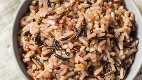 Az indián rizs tele van vitaminnal és ásványi anyaggal, köretként érdemes fogyasztani