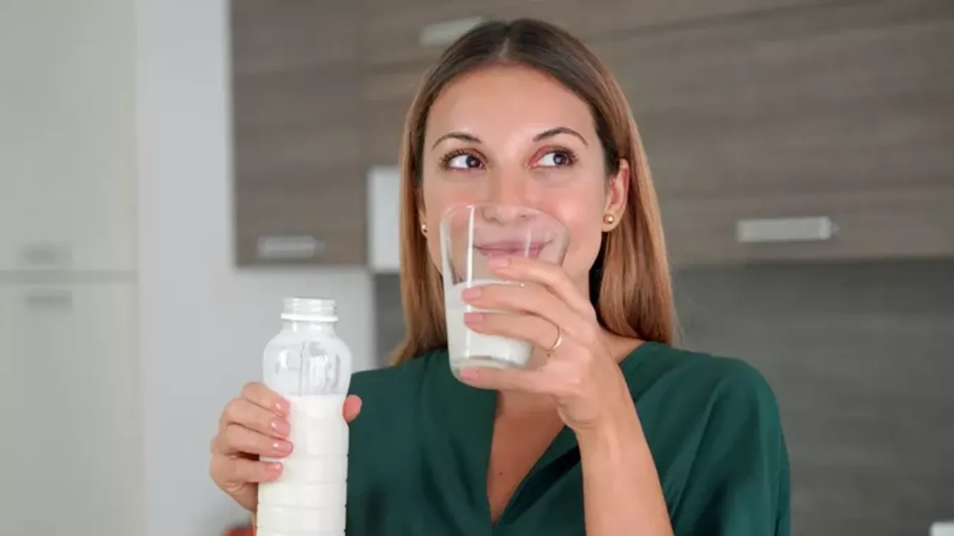 Ez a leghatásosabb esti ital a hasi zsír ellen