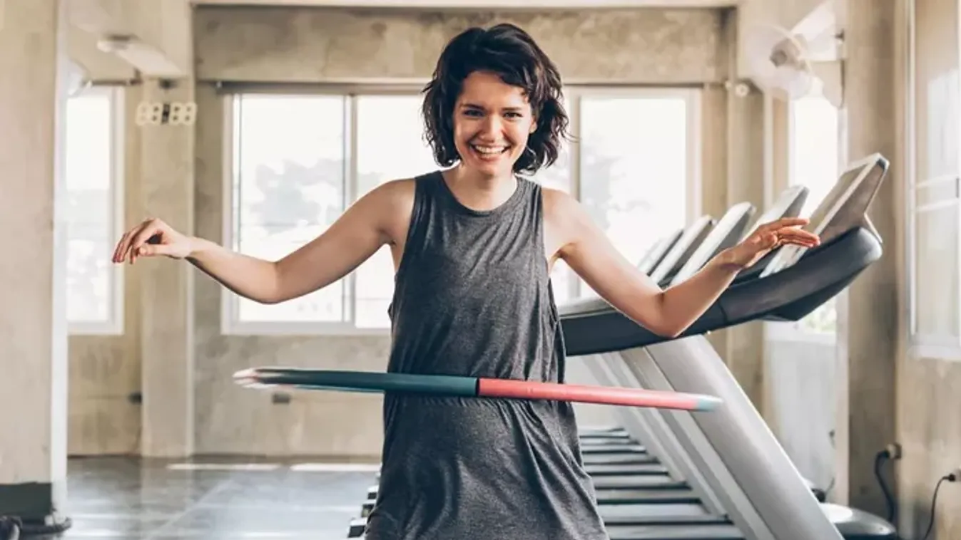 Hulahoppkarikás edzés: valódi segítség a fogyásban vagy divathóbort?