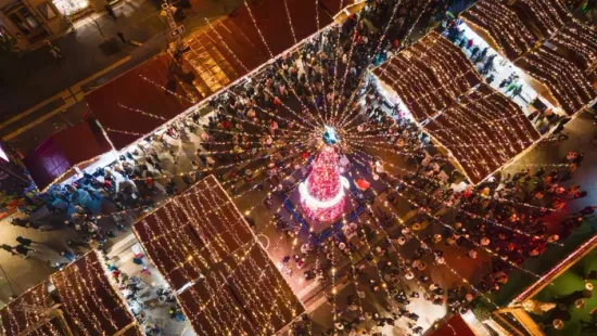 Ennyibe kerül a legolcsóbb menü a budapesti karácsonyi vásárban