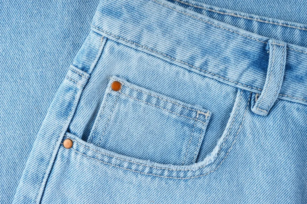 A kitágult farmert nem kell kidobni, néhány otthoni módszerrel megmenthető