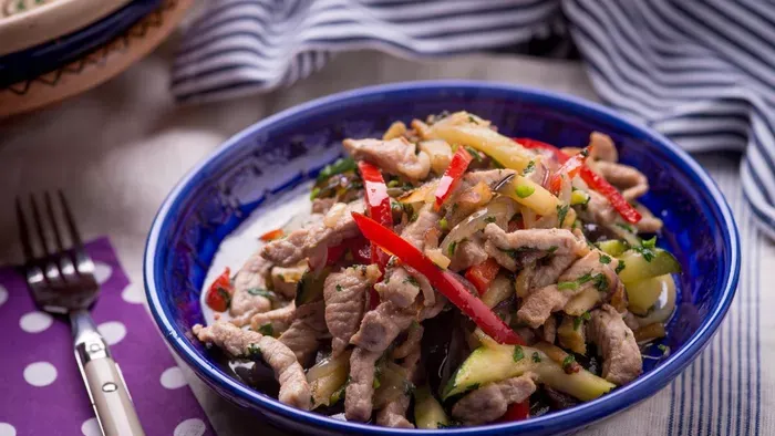 Sertéstokány füstölt szalonnával