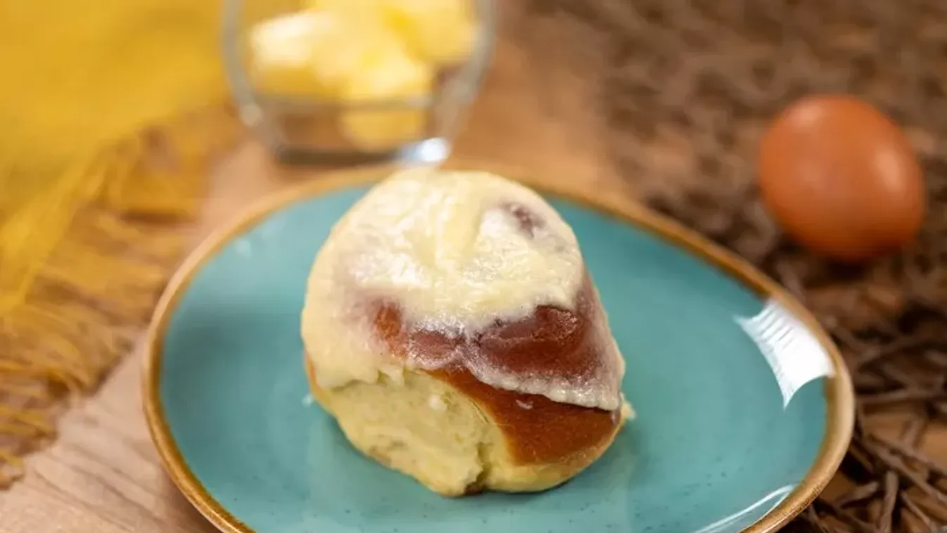 Fahéjas kelt tészta air fryerben recept