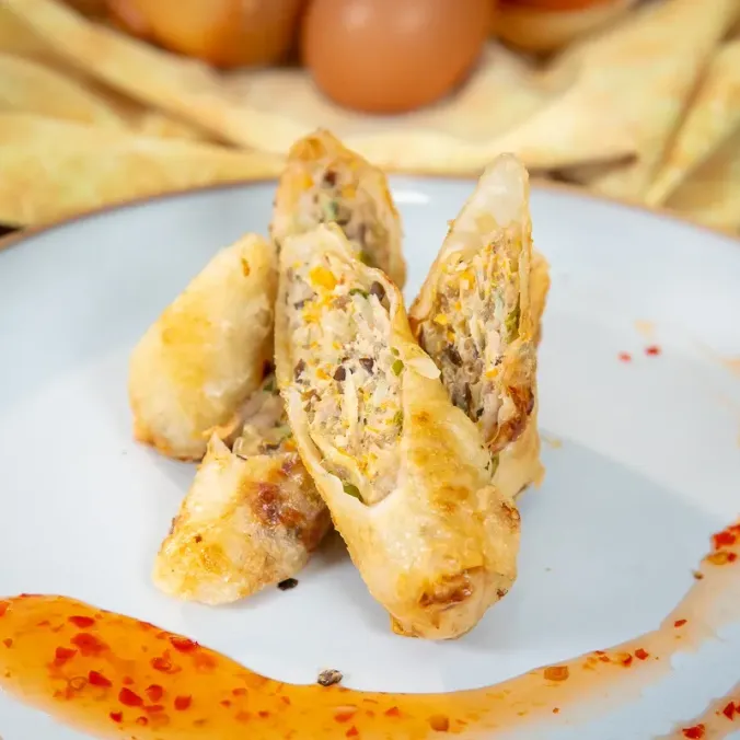 Vietnámi ételek: pho leves és nyári tekercs