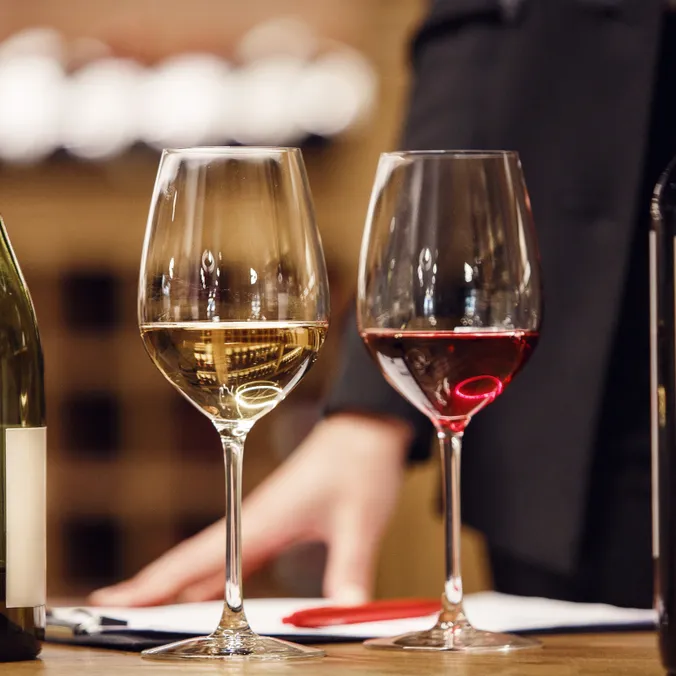 Top 100 Magyar Bor: Kóstoljuk meg az ország legjobb borait!