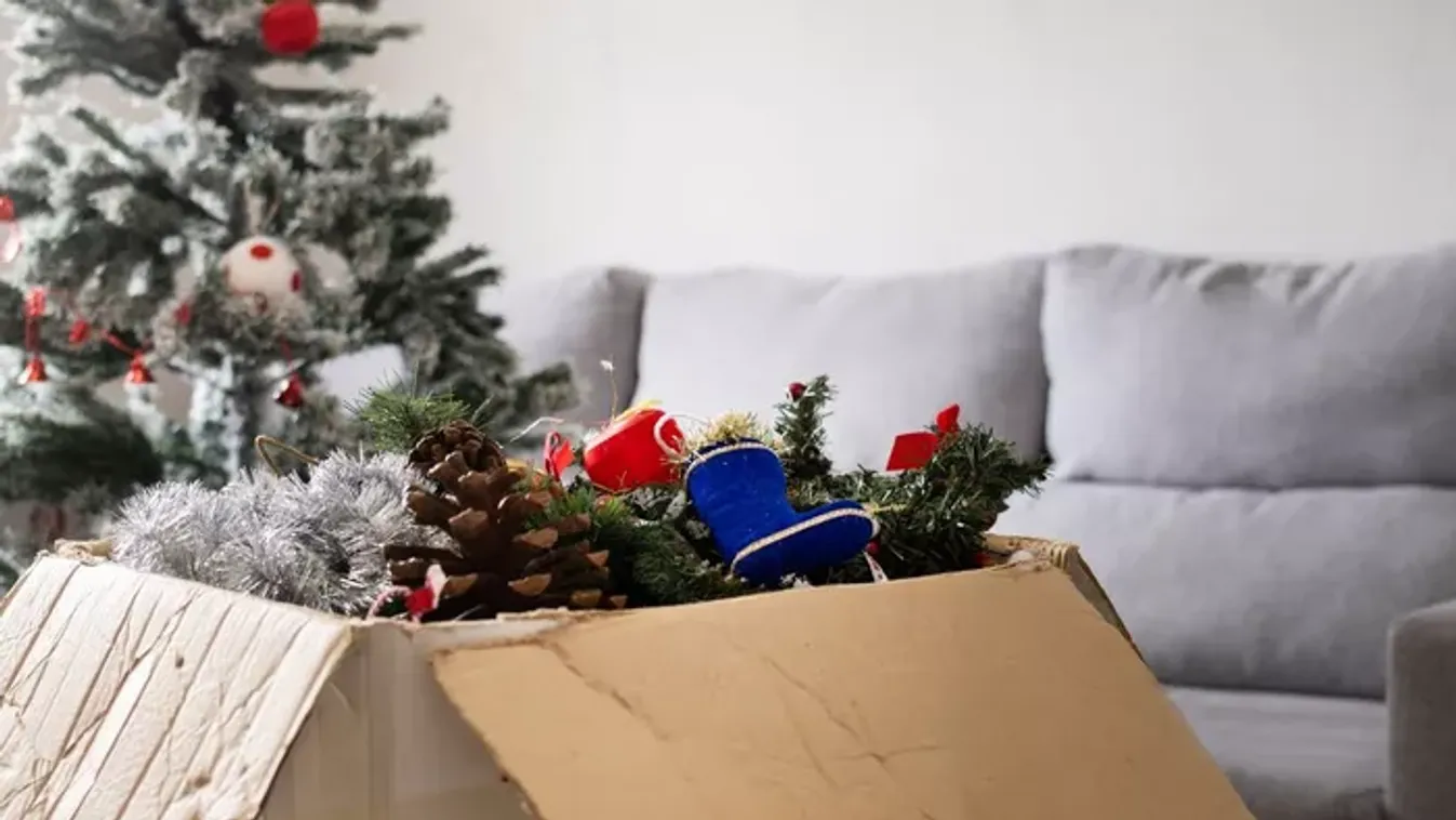 Veszélyesek lehetnek az egészségre a régi karácsonyi díszek