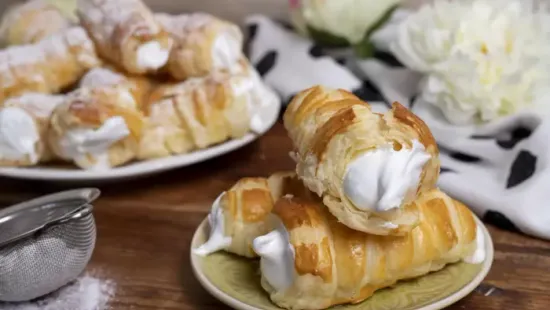 7 bomba jó süti gyorsan: így készül leveles tésztából desszert