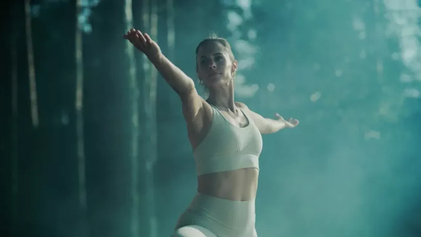 Ha ezt a nyolcperces tornagyakorlatot beépíted a reggeledbe, sokkal boldogabb leszel