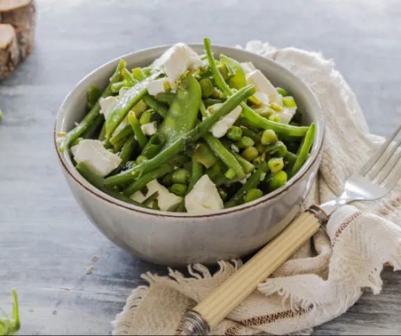 Szuper zöld saláta fetával