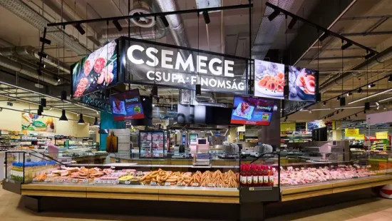 Olyan üzletet nyitott a Spar, amilyen még nem volt itthon