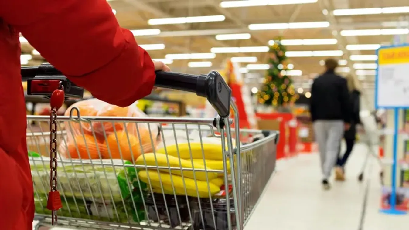 A Lidl és az Aldi után az Auchan is döntött: kiderült, nyitva lesznek-e az áruházak szenteste