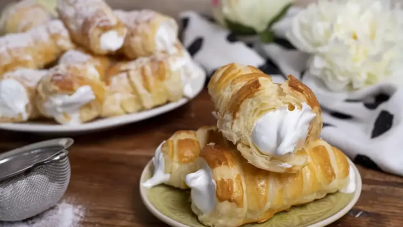 7 bomba jó süti gyorsan: így készül leveles tésztából desszert