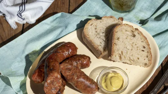 Kolbászsütés sütőben – ha megfogadod a csabai kolbászkirálynő tanácsát, garantált a siker!