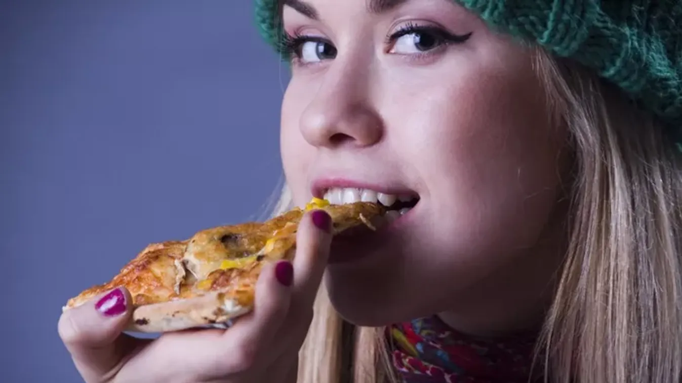 Ha télen szénhidrátokra vágysz, nem vagy egyedül – el se hinnéd, mi az oka