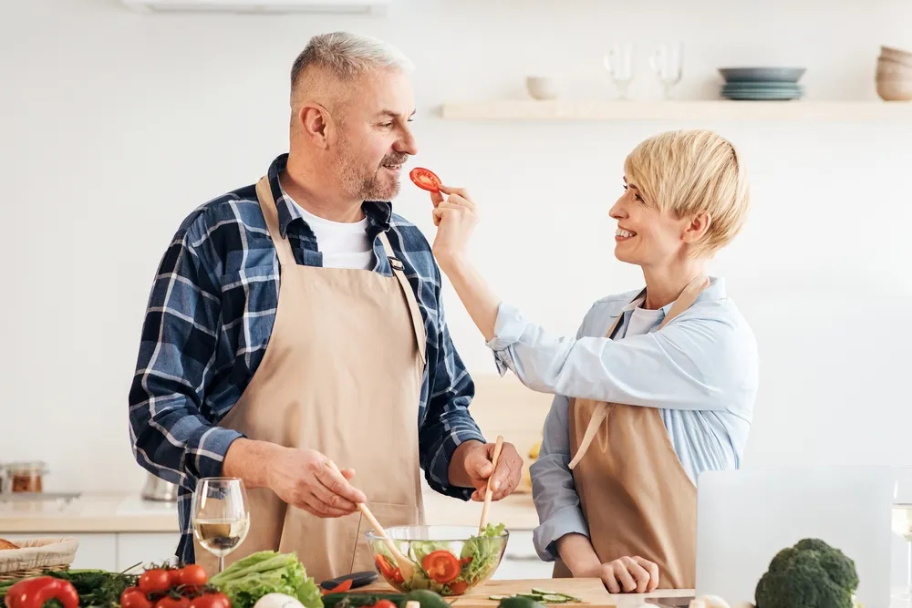 A memória lassul, a koncentráció nehezebb – de van megoldás! Mutatjuk, milyen agyserkentő ételekkel tarthatjuk karban agyunkat 40 felett.
