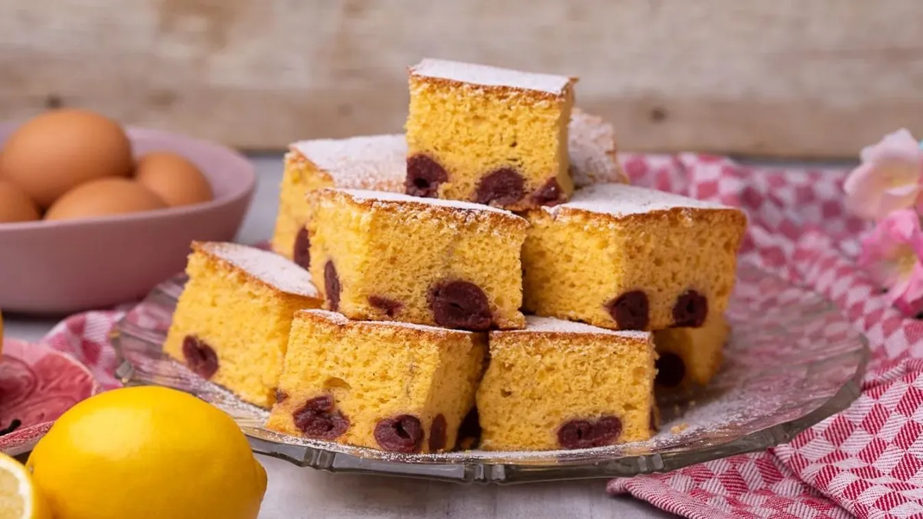 Így süsd a piskótát, és soha többé nem süllyed le a gyümölcs az aljára