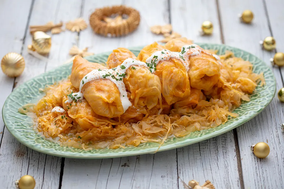 Mit főzzek karácsonyra? Magyaros töltött káposzta