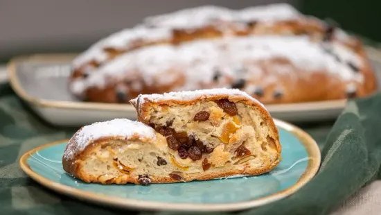 Letaszíthatja a bejglit a trónról: a stollen gazdag és csábítóan édes karácsonyi kalács