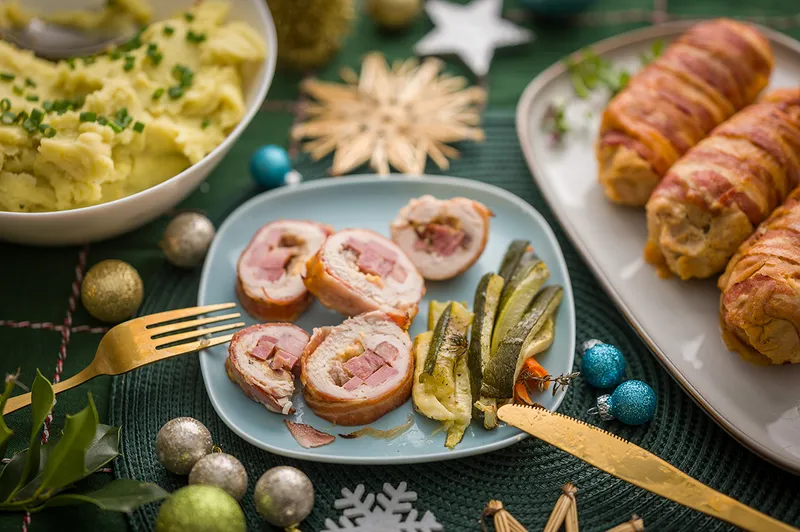 Sajttal-füstölt tarjával töltött pulykamell 