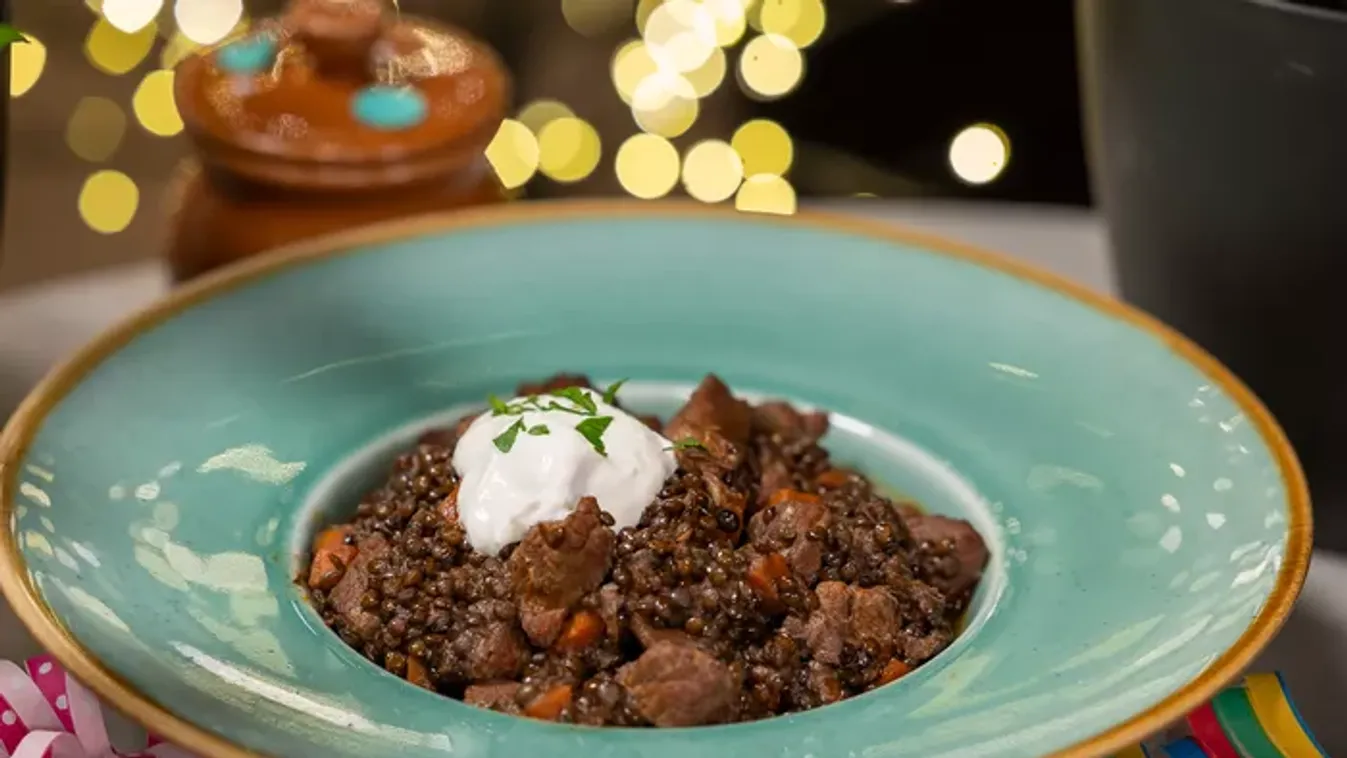 Fekete lencsés sertésragu 