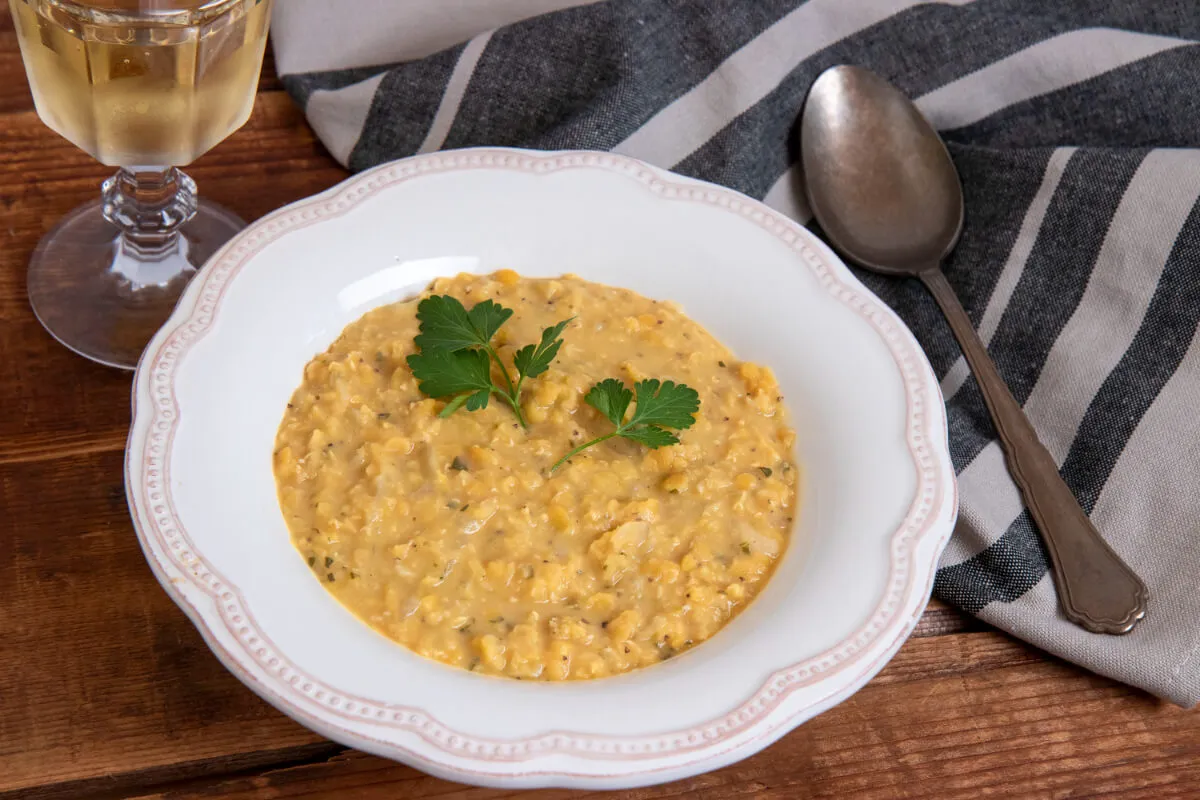 Fehérboros vöröslencse főzelék