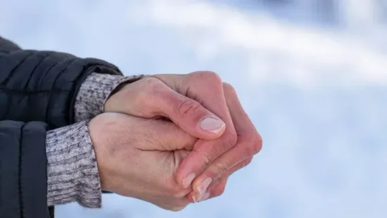 Száraz, repedezett a kezed? Így kezelheted házilag!