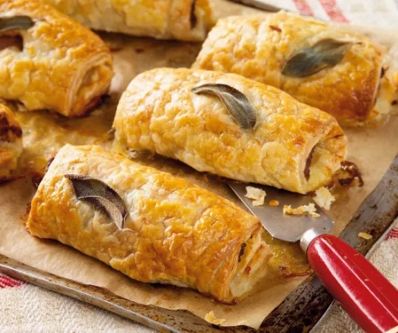 Zsályás-virslis táskák