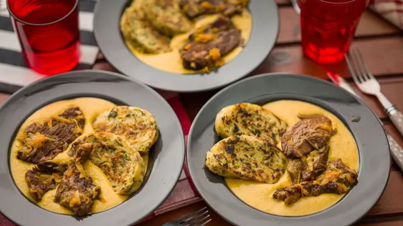 Vadas marha szalvétagombóccal recept