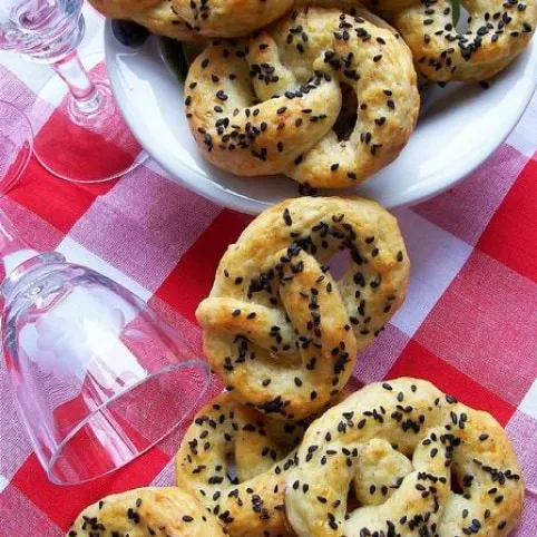 Gyors négysajtos perec