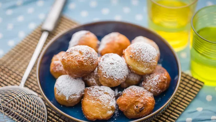 Puha belül, ropogós kívül: így készül a fritule, a horvát mini fánk