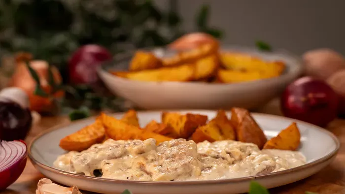 Anyukám így készíti a sertésszüzet, mindig elfogy az utolsó falatig – szaftos és ízletes lesz a hús