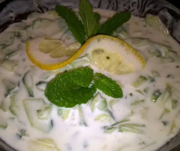 Mentás uborkasaláta