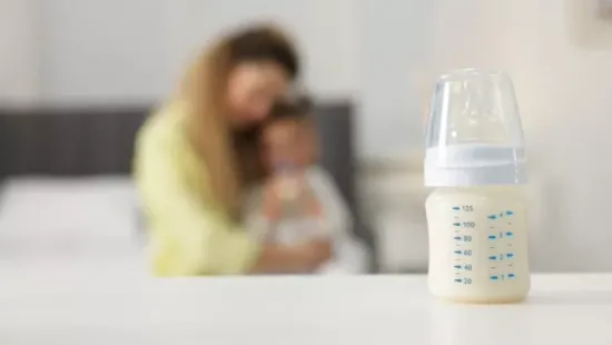 Hányást okozó toxin lehet ebben a babatápszerben, azonnal visszahívták